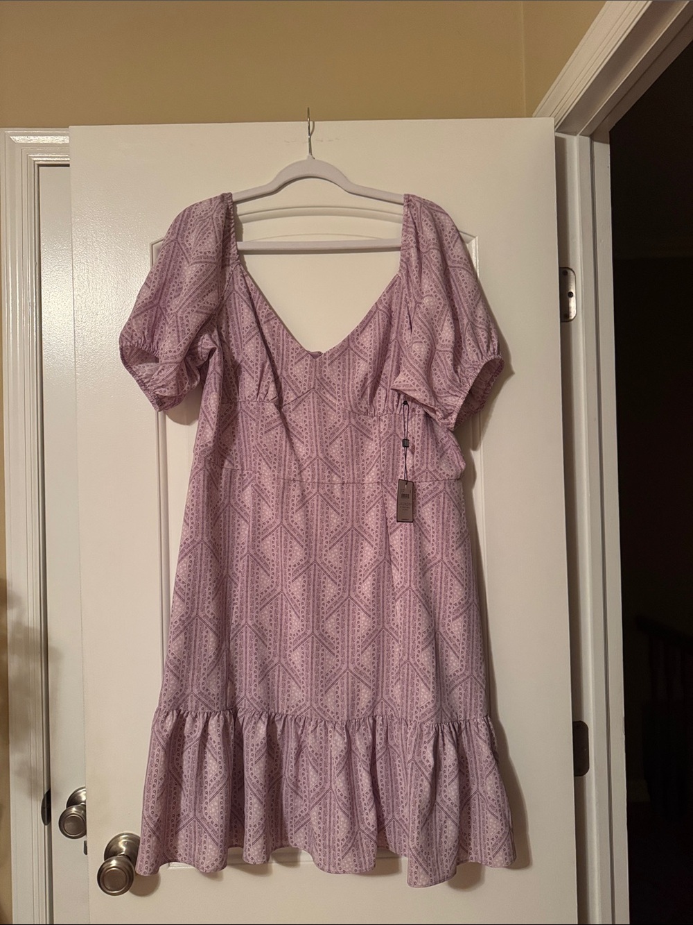 Laundry By Shelli Segal Lavender Geometric V-Neck Mini Dress